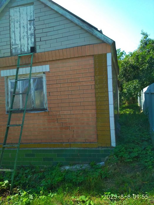 Продається будинок у селі