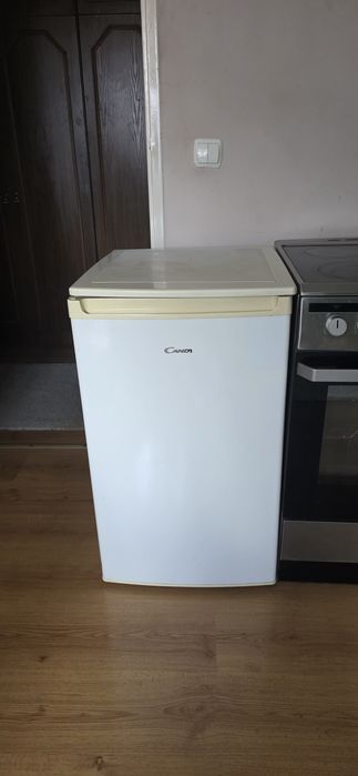 Lodówka 85 centymetrów