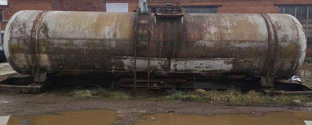 Ёмкости, бочки нержавеющие б/у 2, 10, 12, 16, 35 и 40 м³