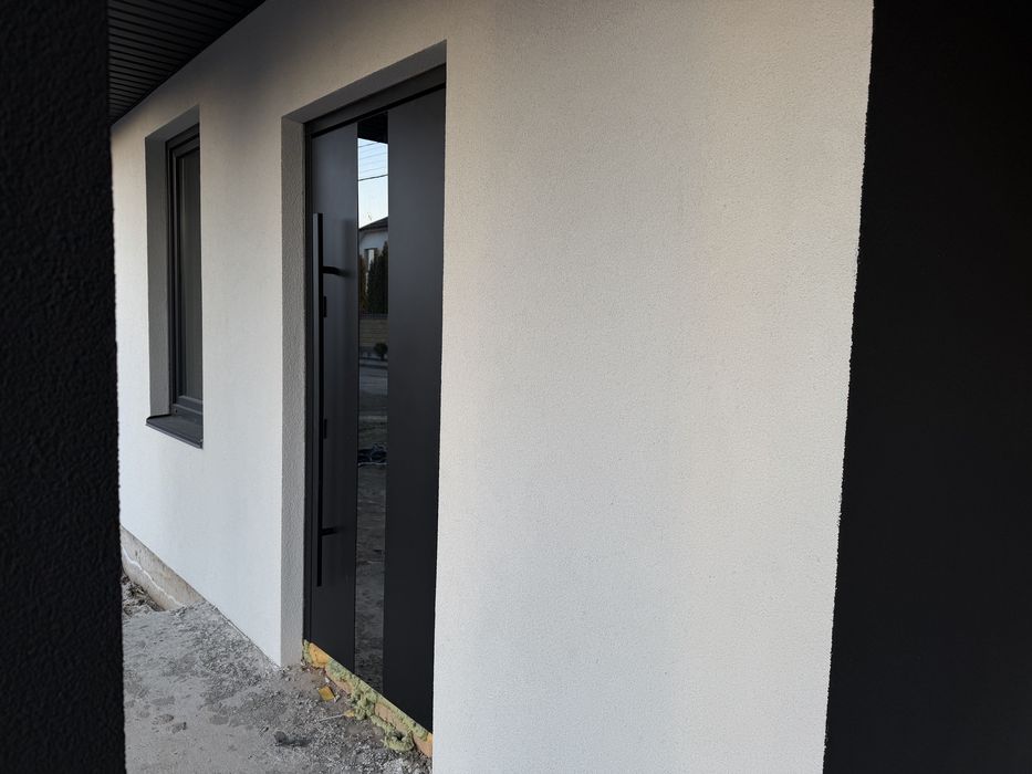 Продам Будинок з Комунікаціями!