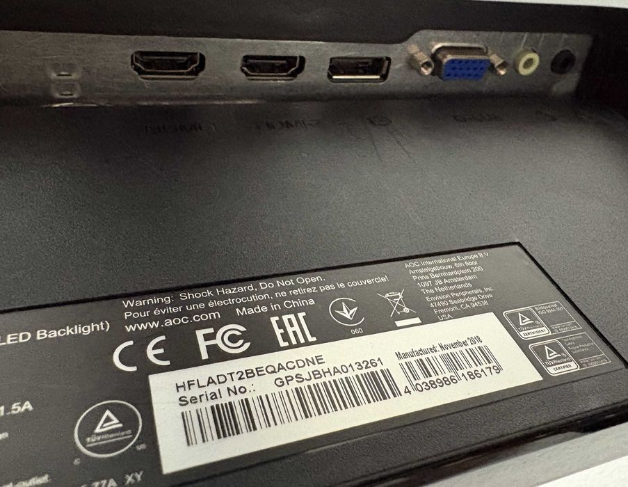 Monitor Gaming 27” AOC 144Hz FreeSync