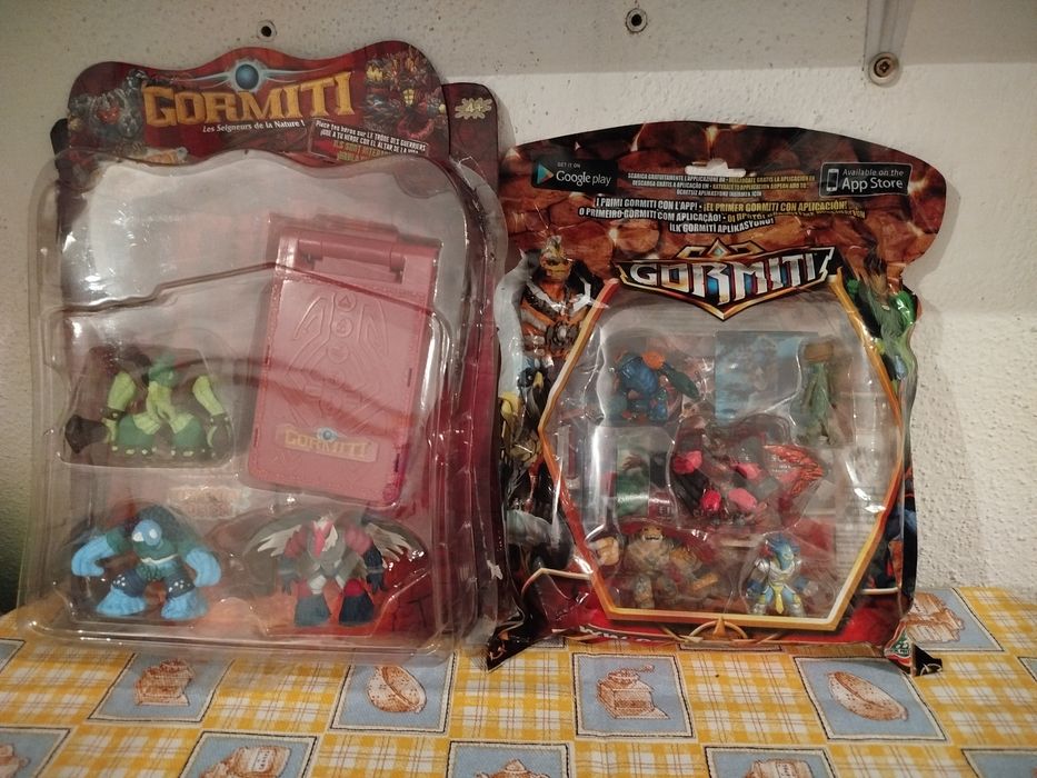 2 Conjuntos figuras Acção Gormiti