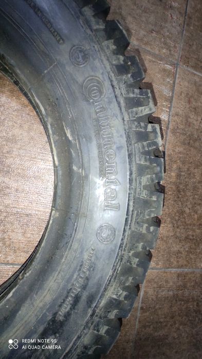 Opona 22x4 1/2  Continental