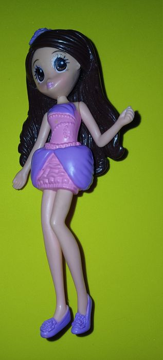 Bonecas de colecção. 3,50€ cada.