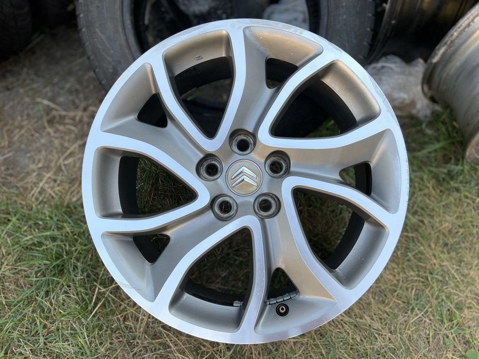 Диски R18 5 114,3 mitsubichi outlender Xl ASX 5x114.3