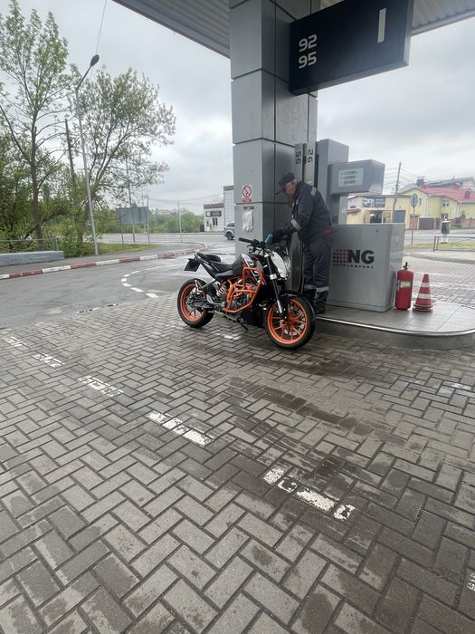 Продам ктм дюк 390