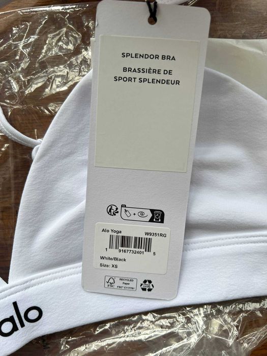 Splendor Bra  Бюстгальтер Alo Yoga