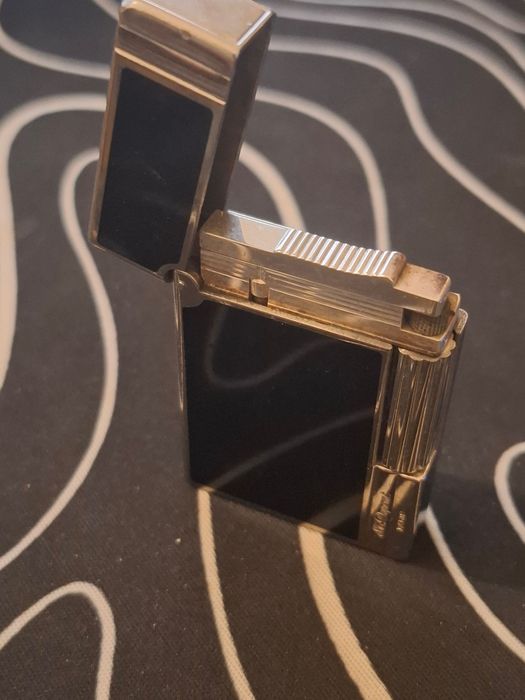 Isqueiro de luxo S.T. Dupont Gatsby