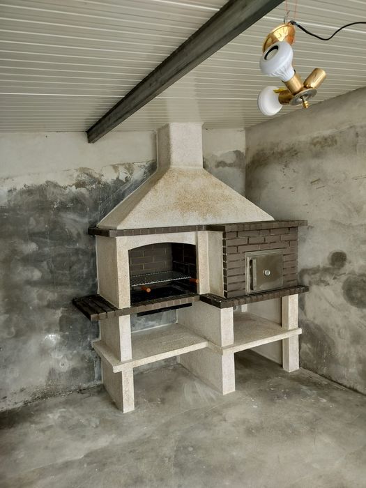 Forno e Churrasqueira