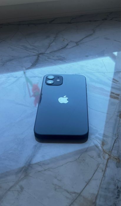 Iphone 12  64 GB