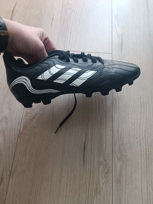 Korki adidas         .