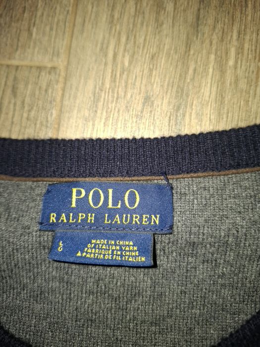 Продам светер поло