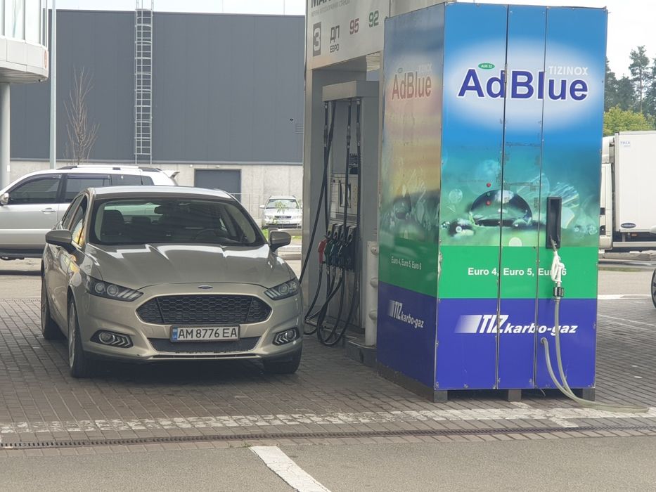 Цена снижена!Ford Fusion SE2015,2.5 ГБО, 179т.км пробег,2комплекта рез