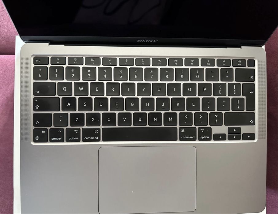 MacBook Air M1 256GB