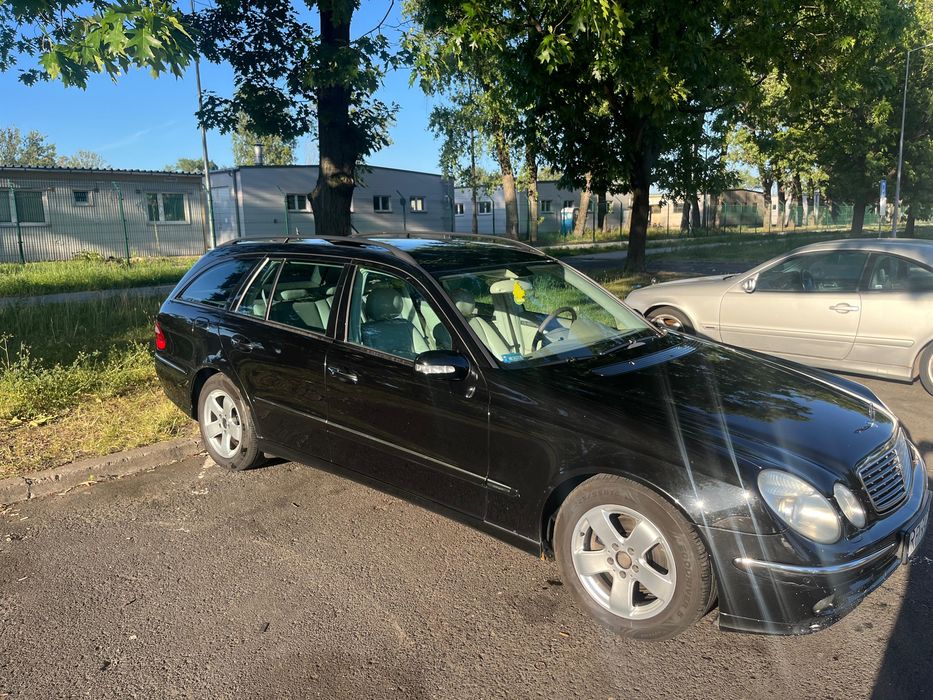 Mercedes-Benz E270 CDI 2005r. W211 AVANTGARDE