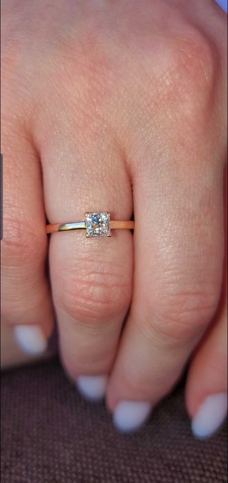 НАЙНИЖЧА ЦІНА Елегантна каблучка Tiffany з натуральним природнім діамантом бриліантом 0.51 ct карат (принцеса)