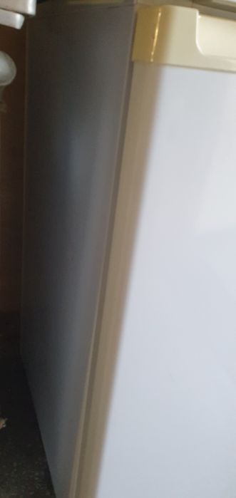 Lodówka podblatowa Candy 85/50 cm