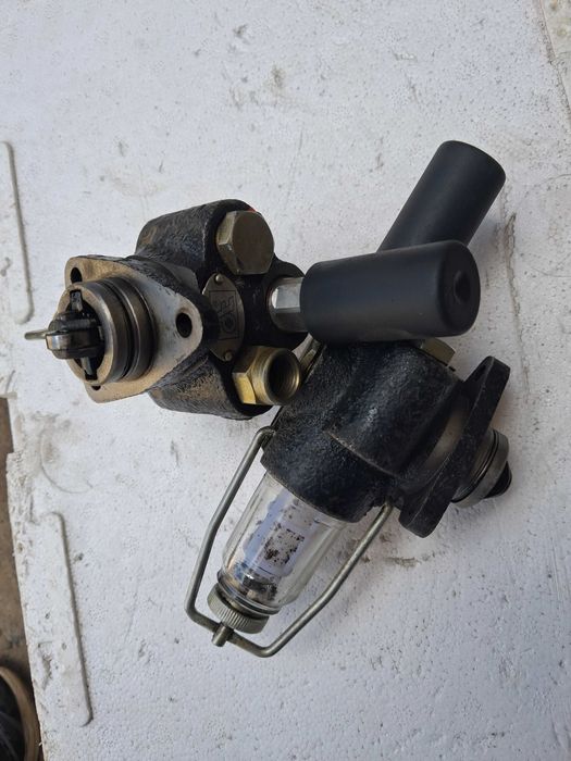 підкачка палива, насос Мерседес 814 , 1120