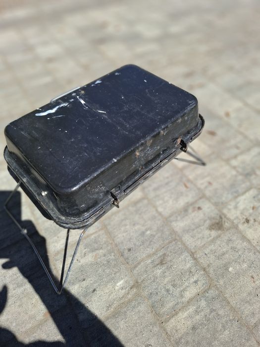 Gril przenośny składany węglowy turystyczny grill