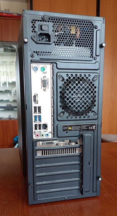 Komputer do gier Windows 11 / GTX1650 / 8 GB RAM / 512GB SSD