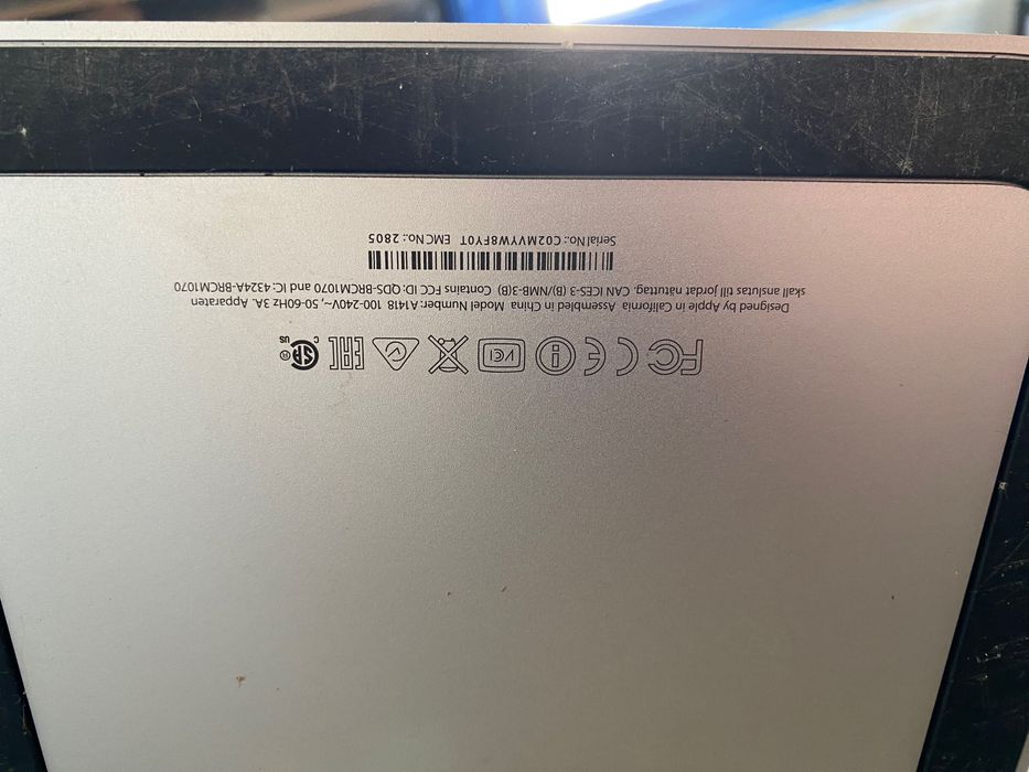 Vendo imac 21.5 i5 8gb ram para peças