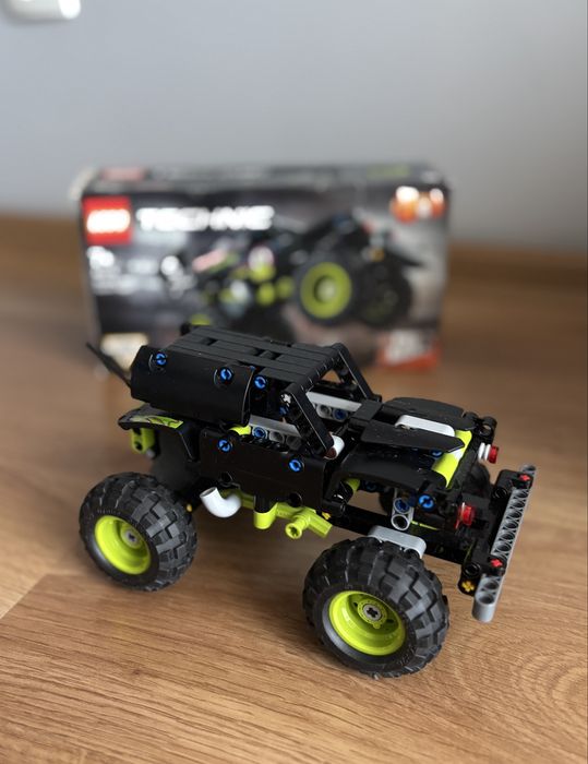 Lego Technic 42118 Monster Jam Grave Digger
