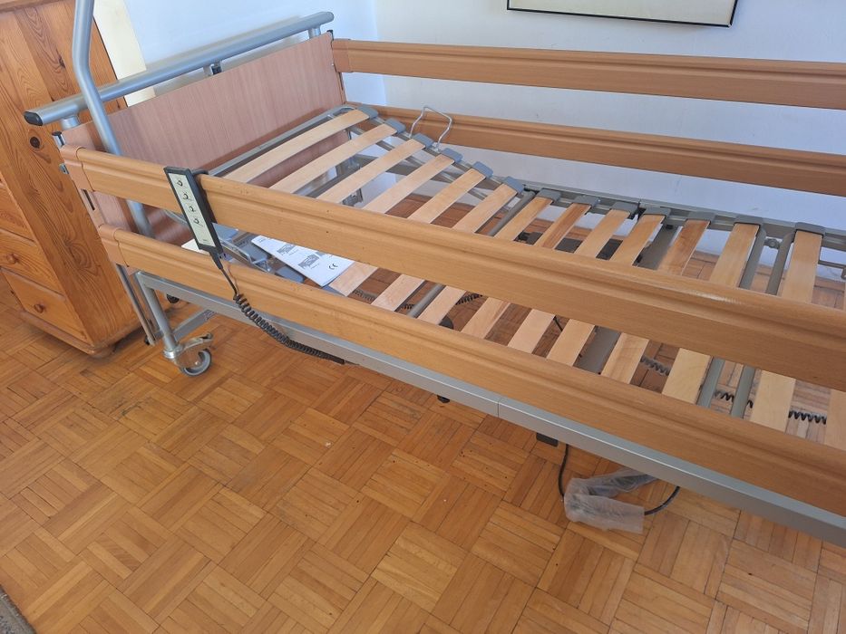 Łóżko rehabilitacyjne elektryczne