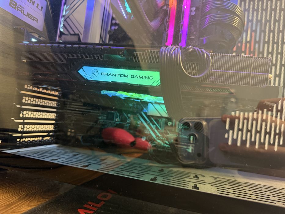 ASRock Radeon RX 6800 Phantom Gaming