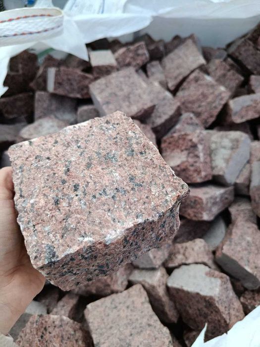 Бруківка гранітна 10х10х5 габро, покост, лізник. Шашка