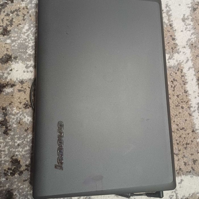 Ноутбук Lenovo G560