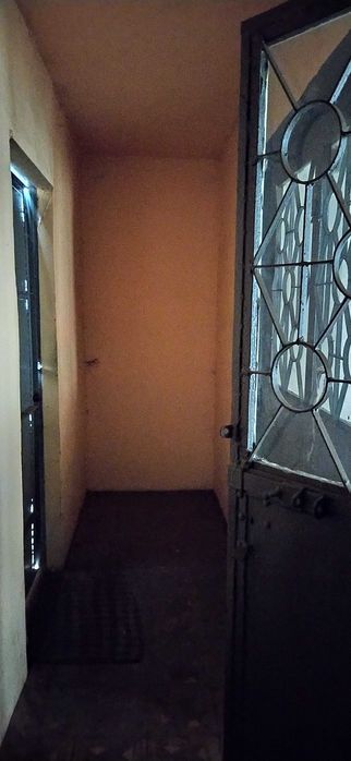 приміщення 91м² 1й поверх 2 входи вул. Електрична, буд. 10 Терміново!