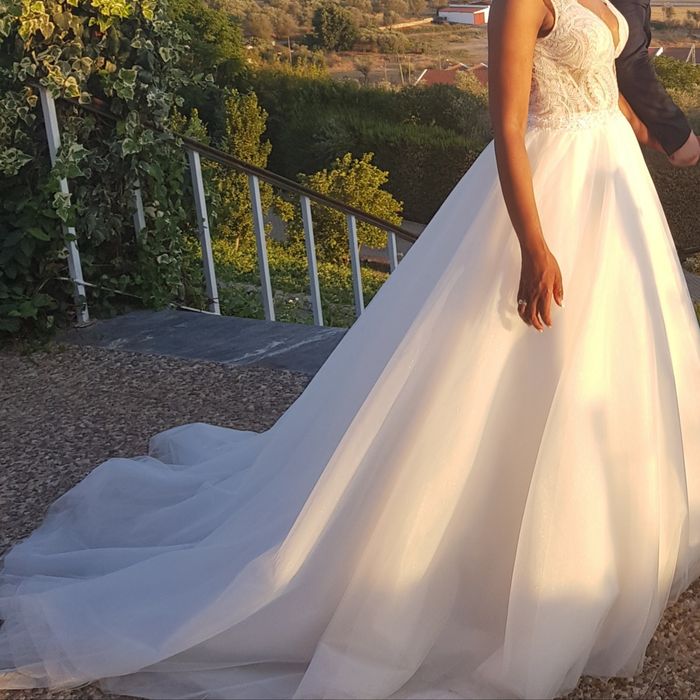 Vendo vestido de noiva usado modelo princesa em bom estado