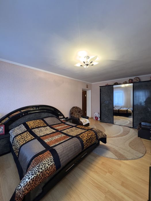 Дом с ремонтом, р-н Большой Таврии