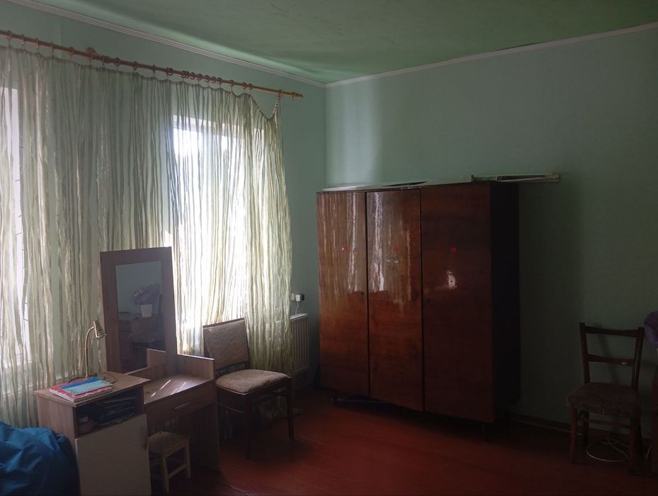 Продам 1/2 часть Мерефа