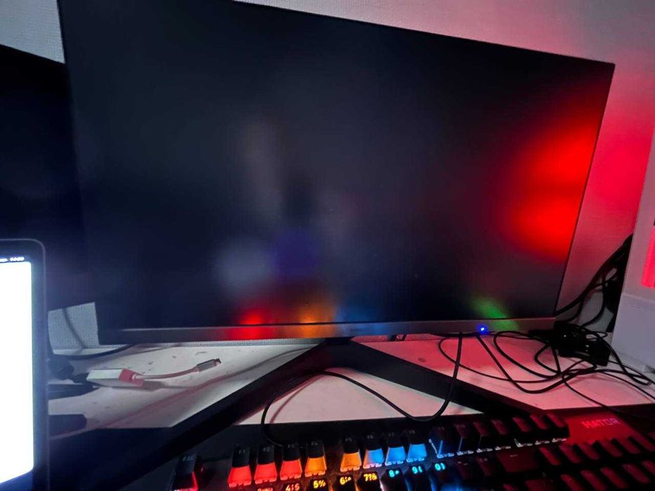 Монітор Samsung S24C330GAI 24" Full HD