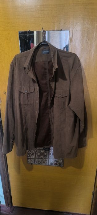 Рубашка коричнева 50 розмір