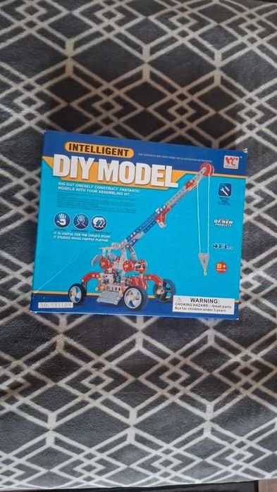 DIY model metalowy