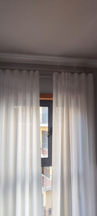 Cortinados onda com calha.