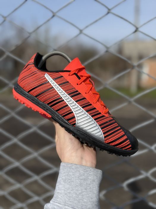 Puma one сороконожки оригинал футбольные копы детские 38  бутсы копы