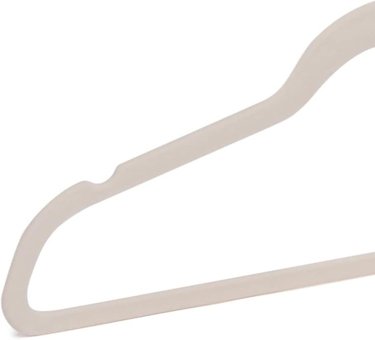 Pack de 50 cabides em veludo bege NOVO