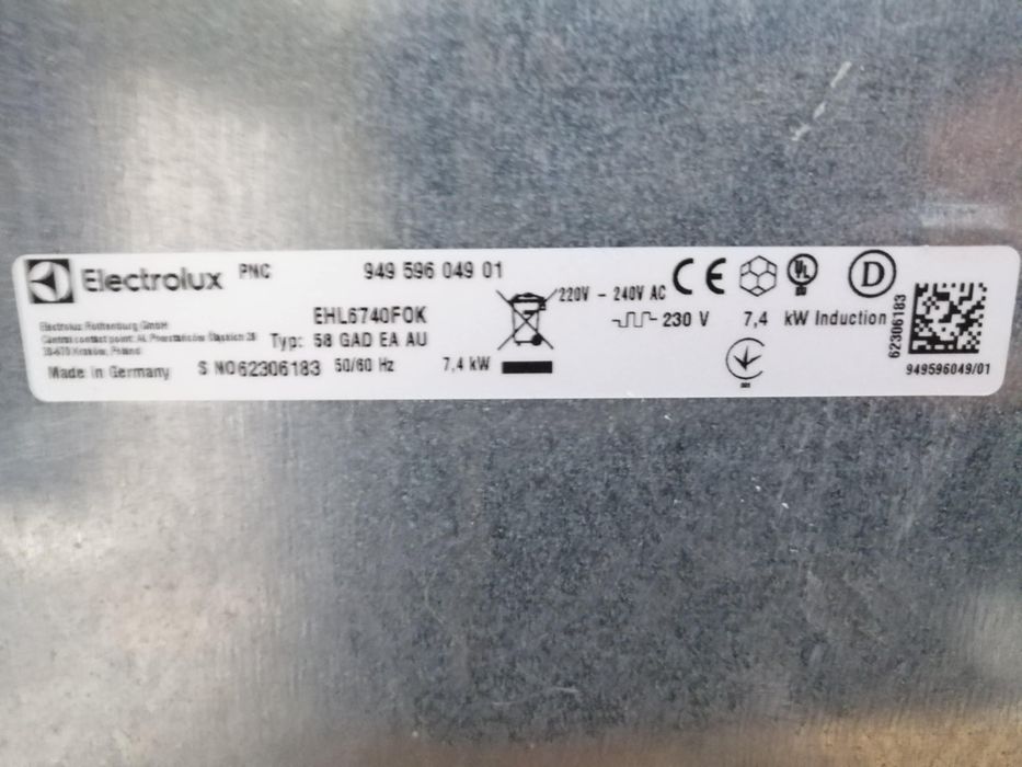 Sprzedam płytę indukcyjną ELECTROLUX  EHL6740FOK