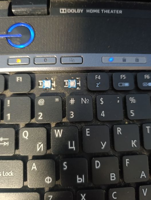 Ноутбук рабочий(под восстановление).