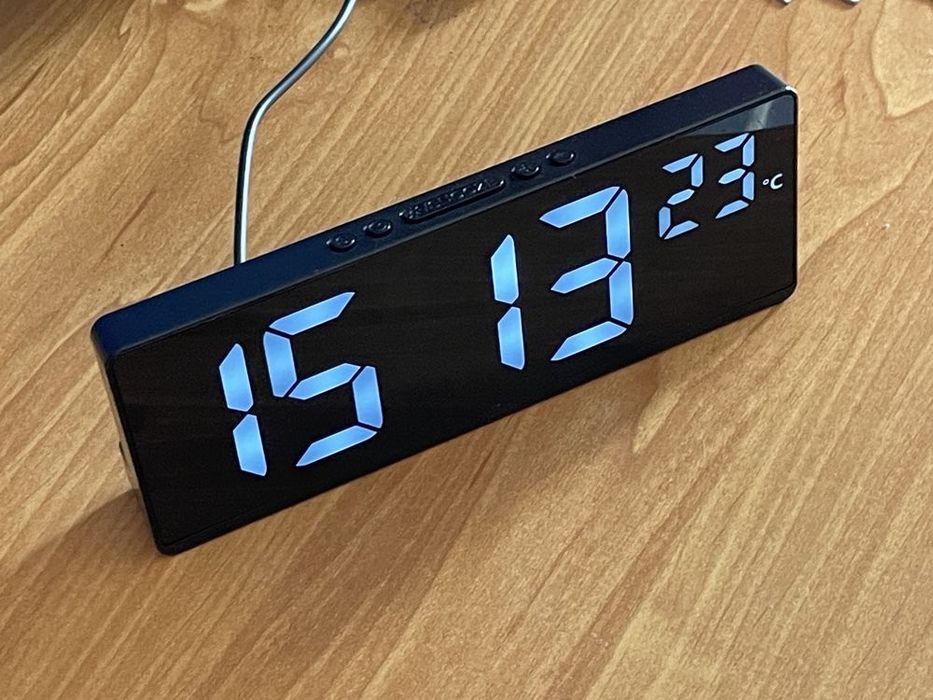 Zegar zegarek elektroniczny