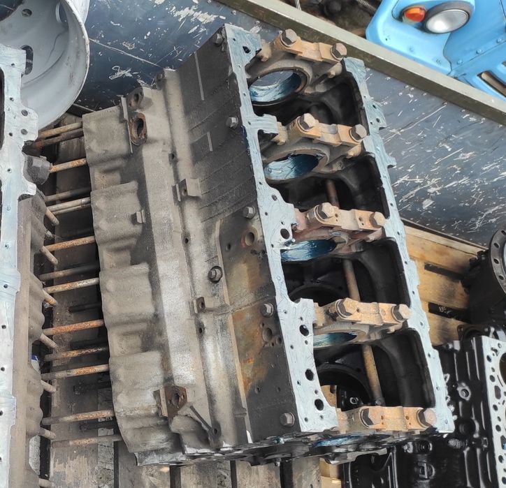 Блок картер мотора ЯМЗ 7511 под сплошные цельные головки ЯМЗ 238ДЕ2