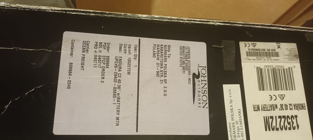 Ponton z silnikiem elektrycznym