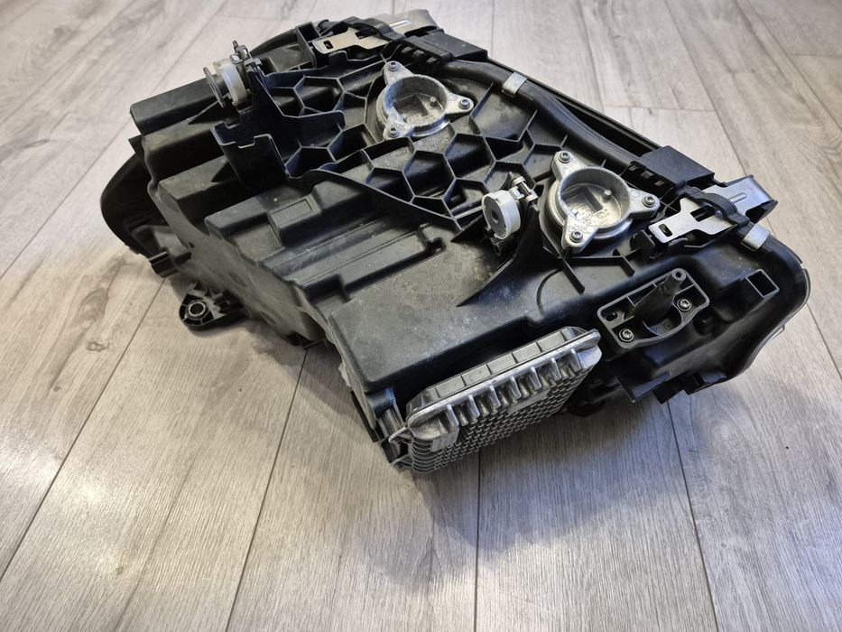 Фара права BMW X3 X4 G01 G02 LED 2019-2023 USA