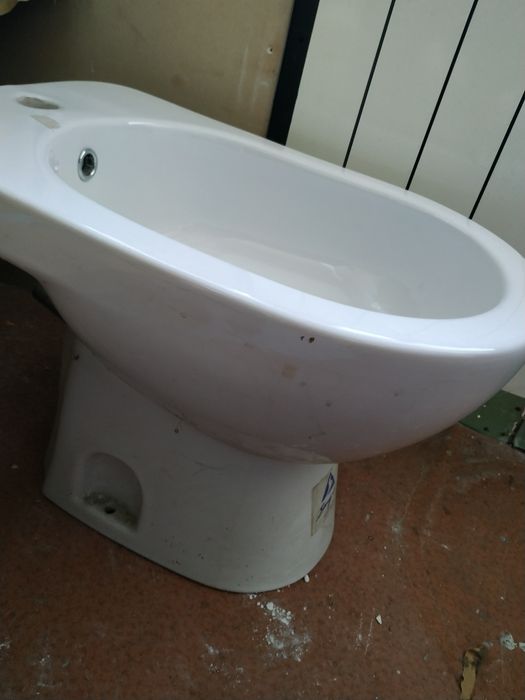 биде новое продам