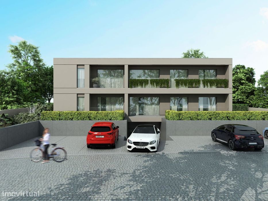 Apartamento T2 à venda na Rua São Martinho