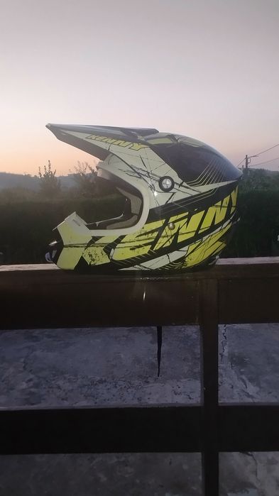 Capacete motocross kenney