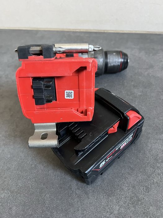 Безщітковий Акум.Ударний шуруповерт Milwaukee M18 FPD 3